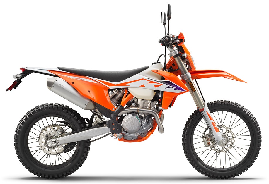 Isolated image of KTM 350 EXC-F in white background